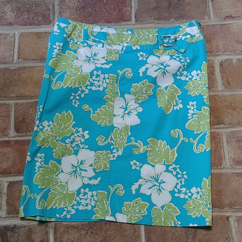 Pretty floral skirt